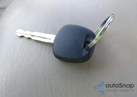 2001 Toyota Avalon Xls z USA, uszkodzony, nr VIN 4T1BF28B61U181068